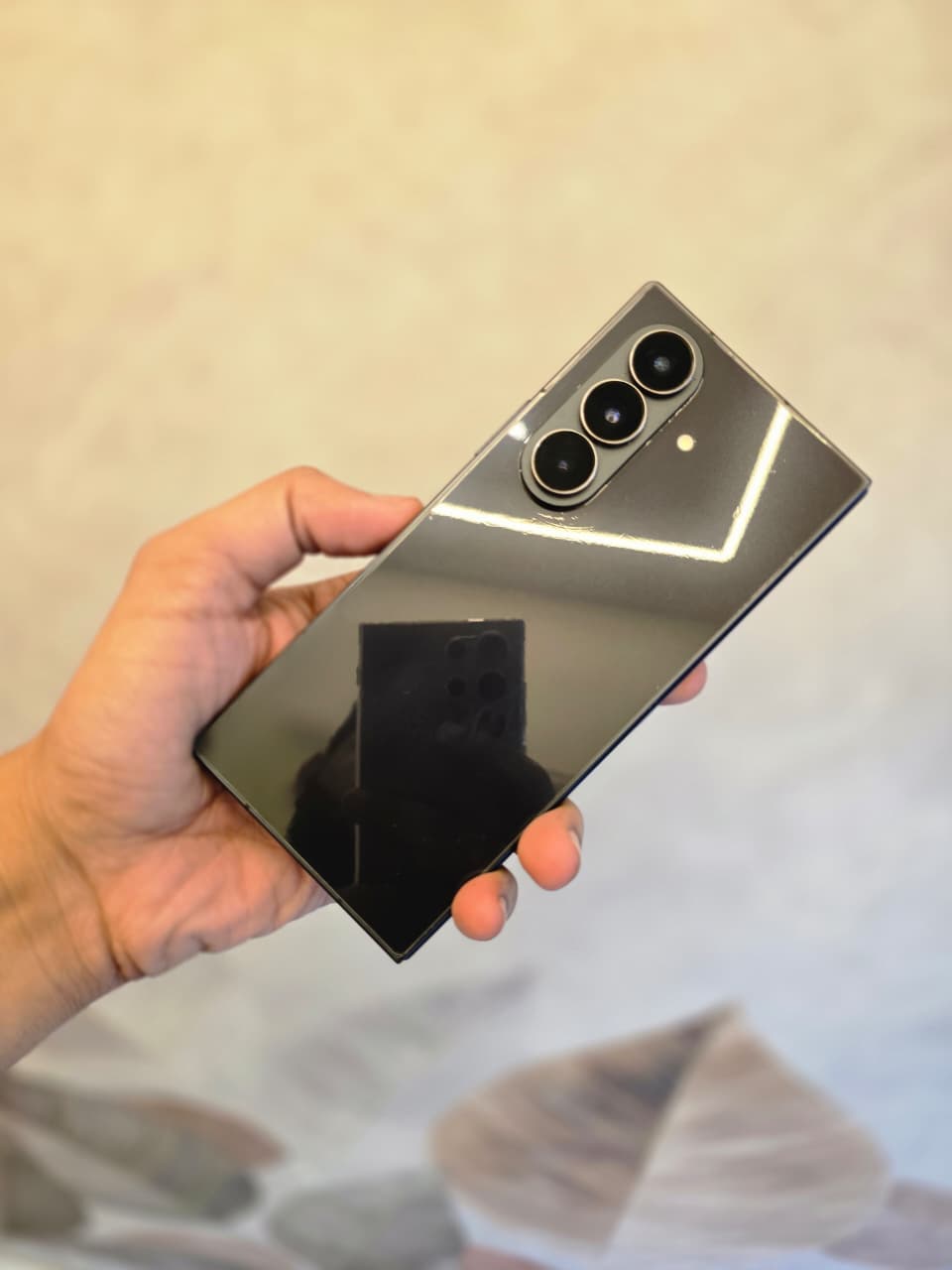 Samsung Fold 7 | 12GB\512GB Storage | In Brand new Condition