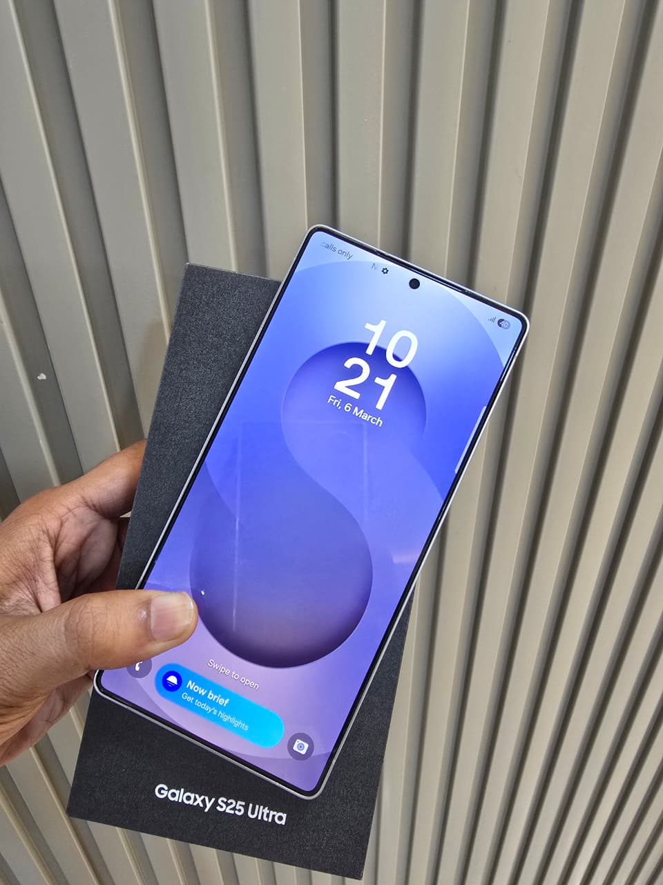 Samsung S25 Ultra | 12GB/256GB Storage |Brand New Condition| At 68000 Rs Only