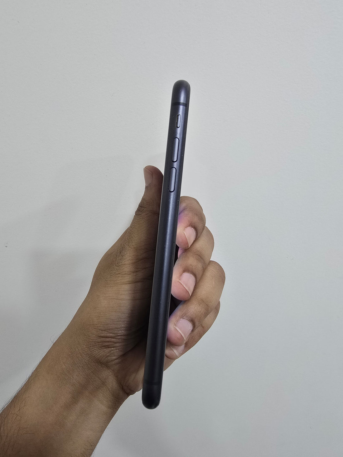 iPhone 11 | 77% Battery Health | 64 GB | In Brand New Condition 🔥